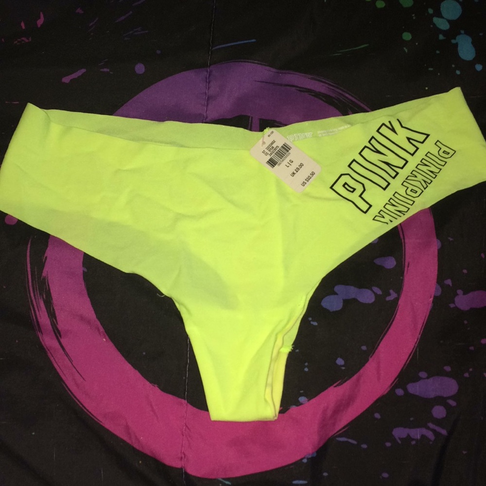 Pink LARGE thong panties new nwt 10.50$